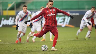 Legia pokonała kryzys i Raków. Jednostronny hit w Warszawie