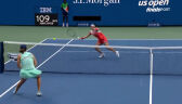 Dobra wymiana wygrana przez Jabeur w 9. gemie 2. seta finału US Open