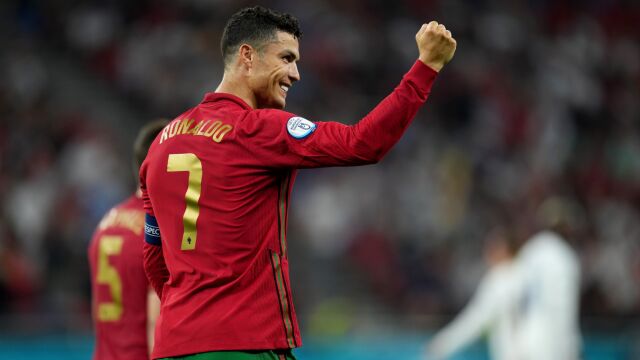 Bezcenna asysta. Ronaldo królem strzelców Euro