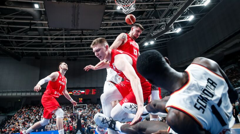 Polscy koszykarze żałują niewykorzystanej szansy. "Zasłużyliśmy na zwycięstwo"