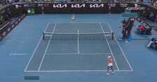 Skrót meczu 1. rundy Australian Open Stephens  - Raducanu