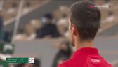 Piłka meczowa dla Djokovicia w półfinale French Open z Tsitsipasem