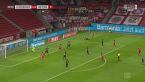 Dwa gole Lewandowskiego w meczu z Bayerem