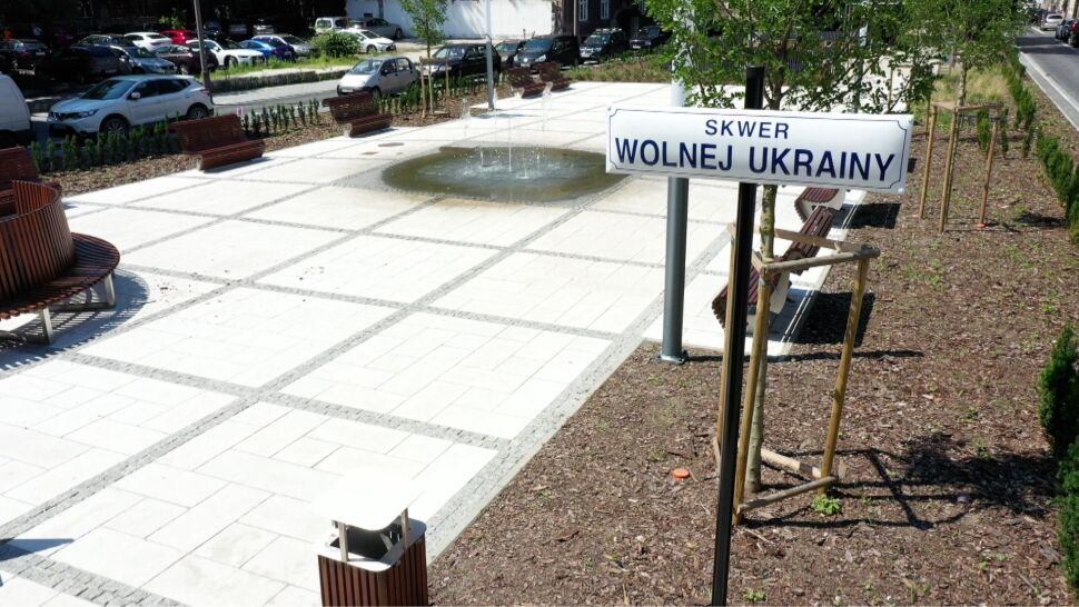 Skwer Wolnej Ukrainy obok konsulatu Rosji. "Specjalnie wybraliśmy to miejsce"