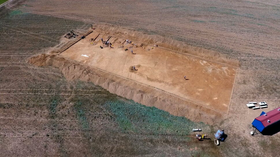 Archeolodzy wyjaśnili tajemnicę kręgów w zbożu na polu w Żelichowie